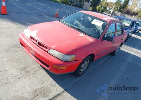 1996 Toyota Corolla z USA, uszkodzony, nr VIN 1NXBA02E5TZ381433